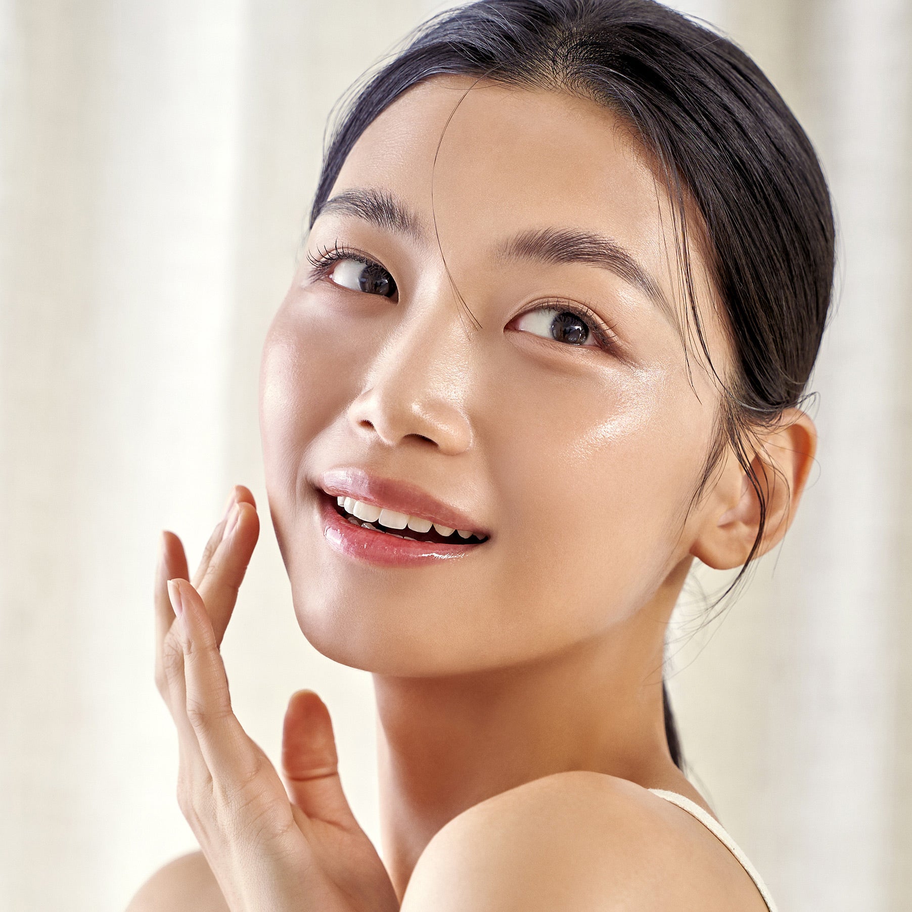 Wonder Releaf Centella SPF50+ PA++++ Yüz ve Vücut için Güneş Kremi